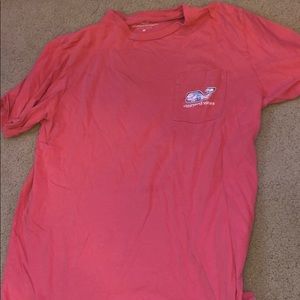 vineyard vines tee